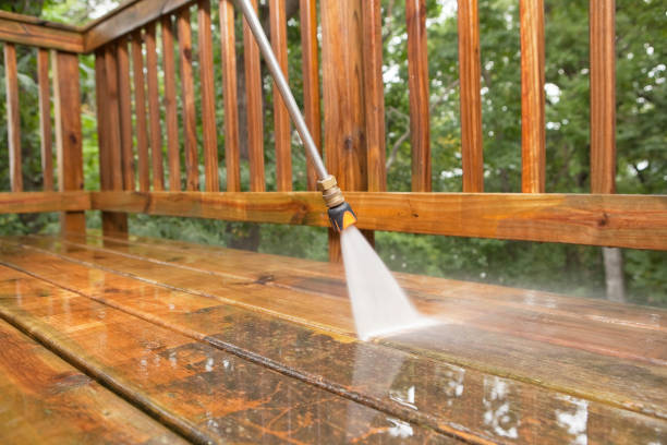 Best Building Exterior Washing  in Lindenhurst, NY